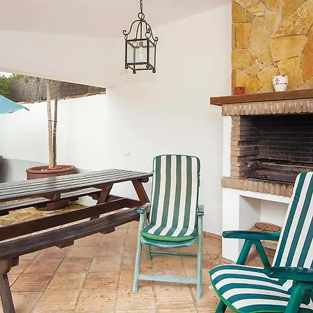Botelho Villa *