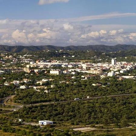 Botelho Villa *